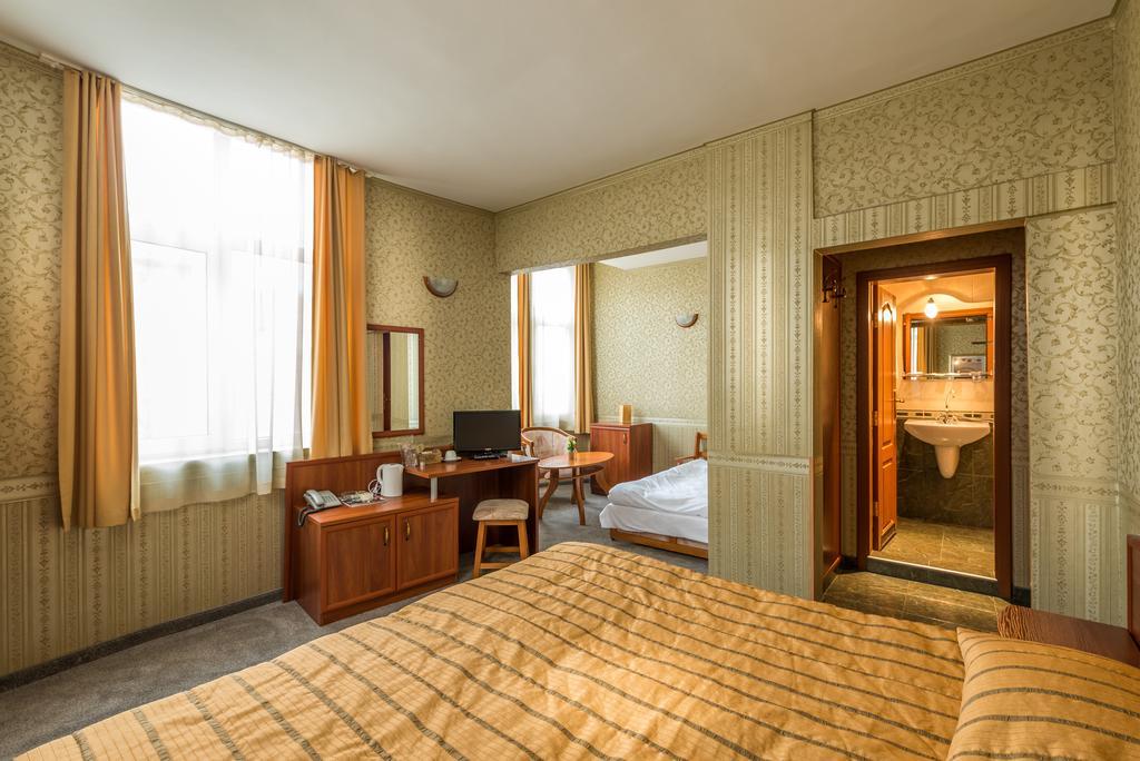 Hotel Family Chiplakoff 3*